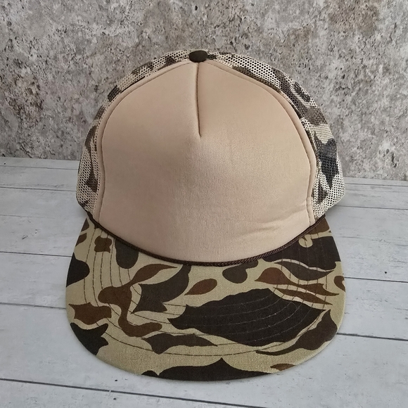 The Madhatter Camouflage Trucker Mesh Back Snapback Hat - Picture 5 of 8
